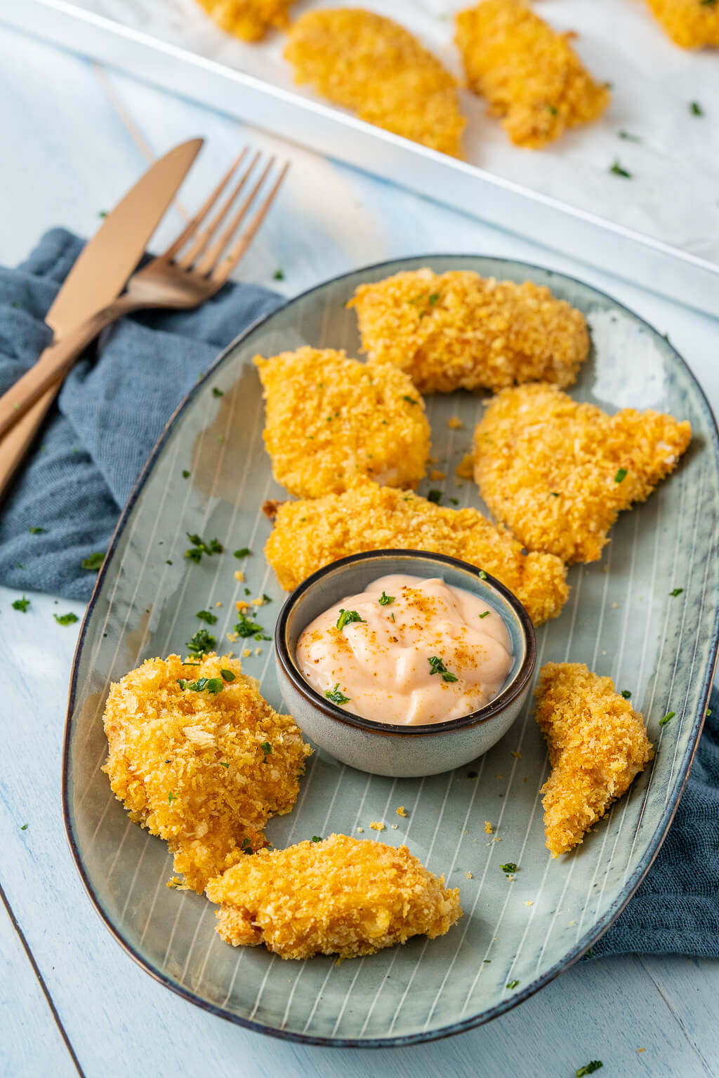 So einfach machst du knusprige Hähnchen Nuggets aus dem Backofen selber