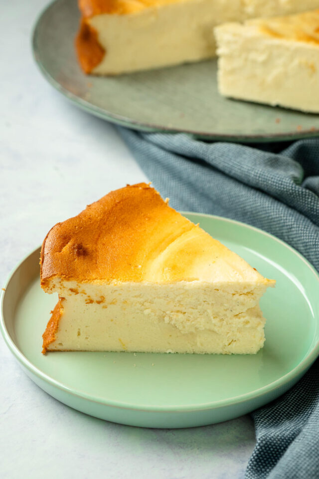 Super lecker und cremig Käsekuchen ohne Boden backen