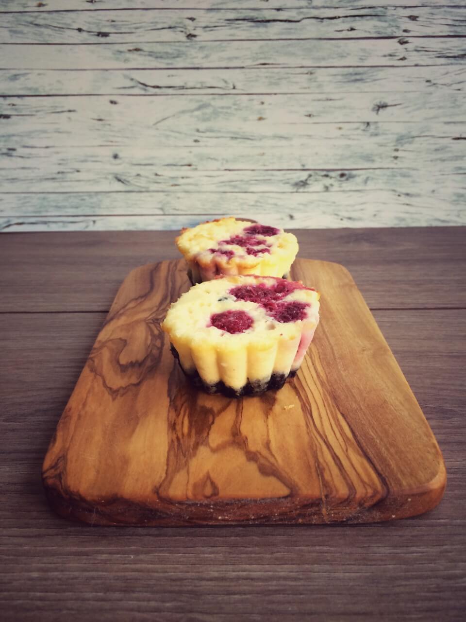 Cheesecake Muffins mit Himbeeren