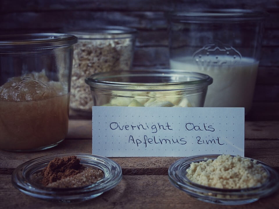 Zimt Overnight Oats mit Apfelmus