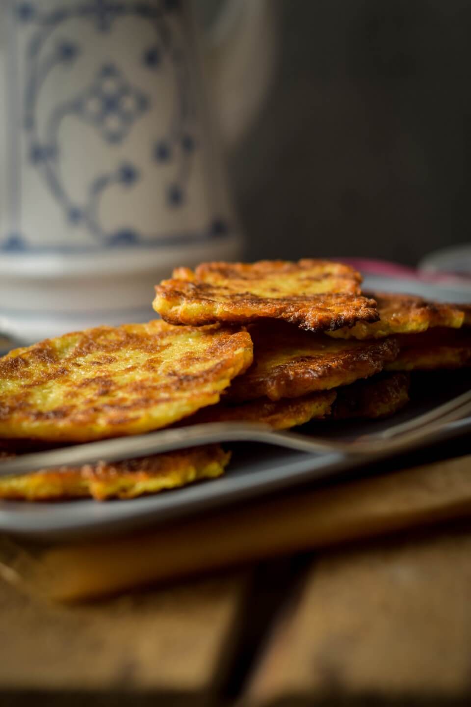 Reibekuchen mit Apfelmus