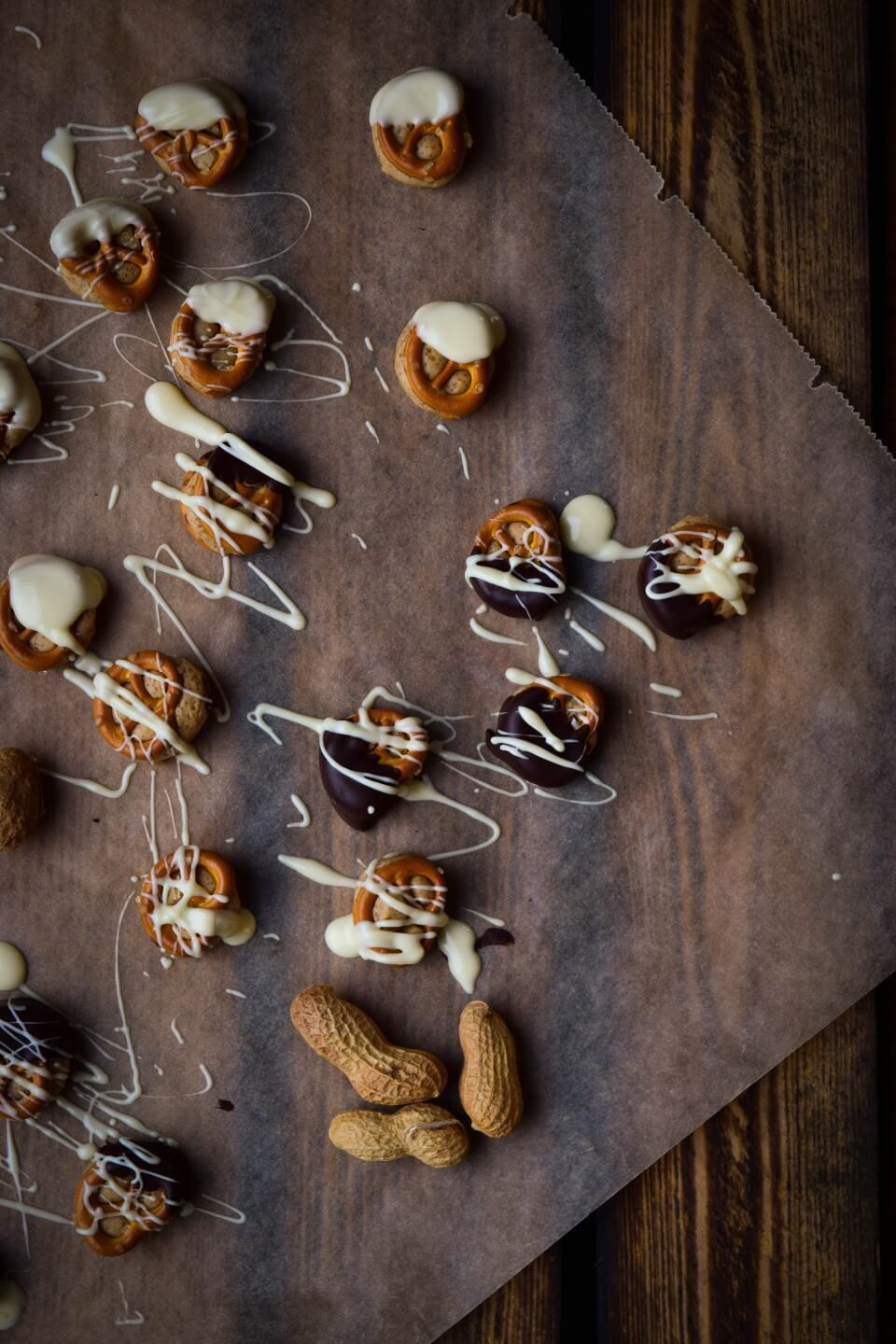 Rezept für Peanutbutter Brezeln mit Schokolade