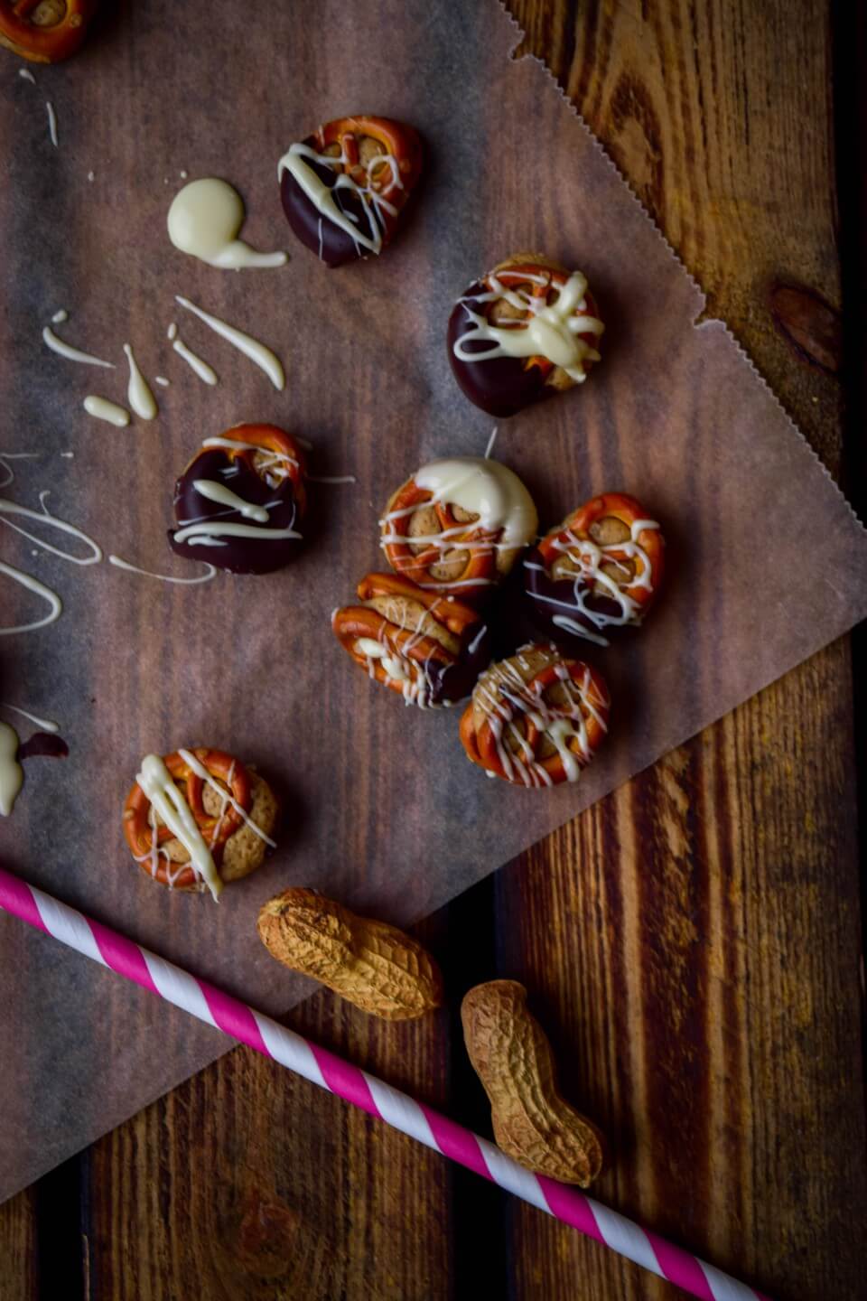 Rezept für Peanutbutter Brezeln mit Schokolade