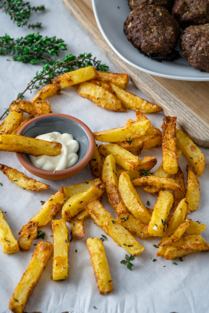 So lecker, mach deine Pommes selbst - so werden sie besonders knusprig