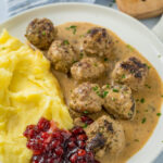 So einfach machst du Köttbullar zuhause selber