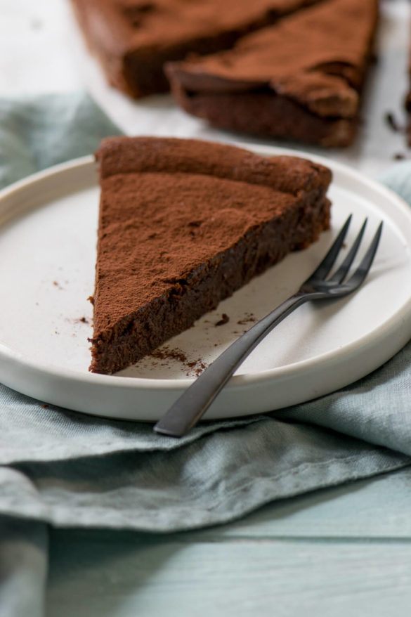 Französische Schokotarte - mit nur 5 Zutaten - cremig &amp; mega lecker