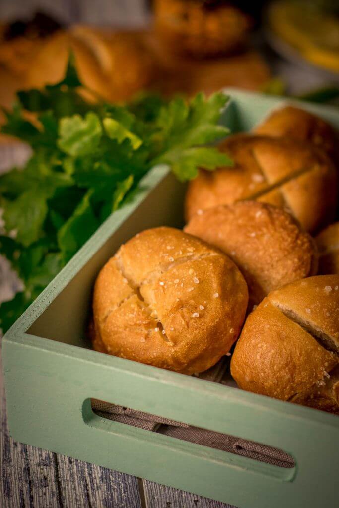 Laugenbrötchen selber backen