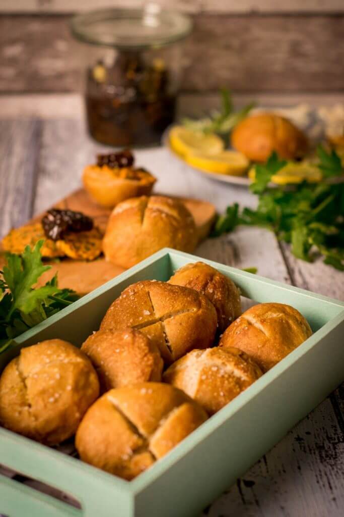 Laugenbrötchen selber backen