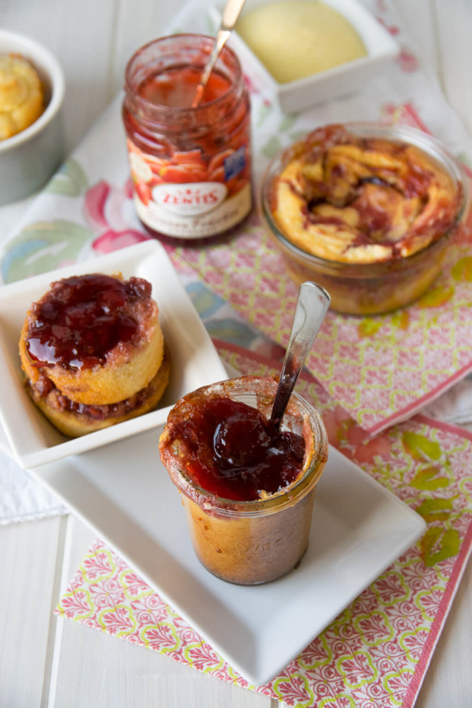 Fruchtiger Käsekuchen aus dem Glas