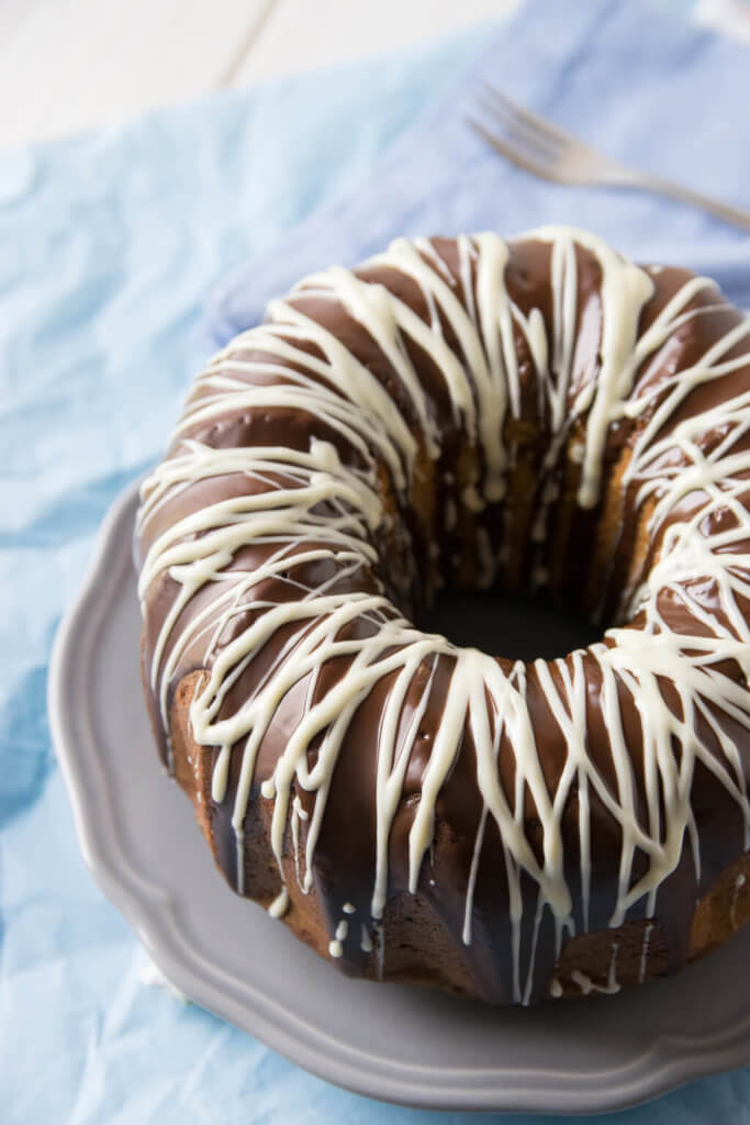 Marzipankuchen backen