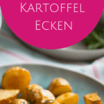 Yummy, diese schnell gemachten Rosmarin Kartoffelecken sind der Knaller! Dazu reichen die Tomaten Salsa und ein leckerer Kartoffeln Dip. Die Rosmarin Kartoffelecken sind perfekt für die Zubereitung im Airfryer, fertig in nur 15 Minuten. Das Rezept ist nicht nur lecker, sondern auch super einfach zuzubereiten.