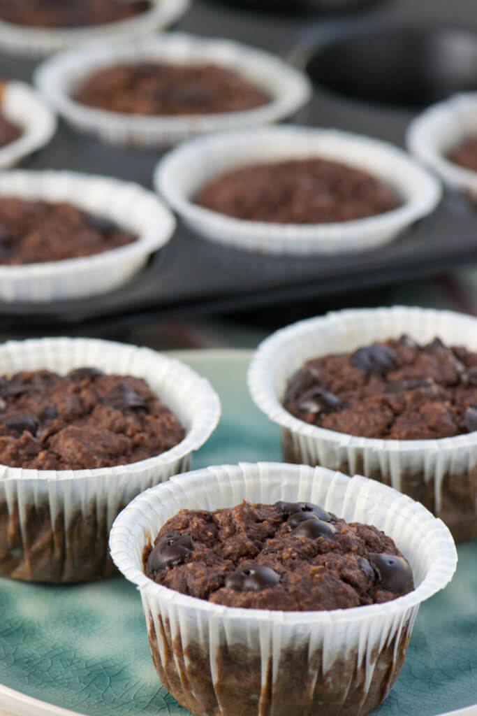 Schoko Banane Haferflocken Muffins - Frühstücksmuffins ohne Zucker