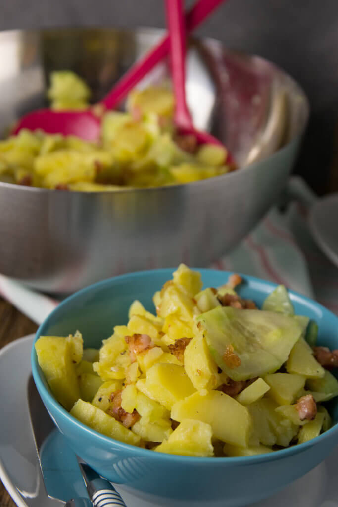 Omas Kartoffelsalat mit Speck