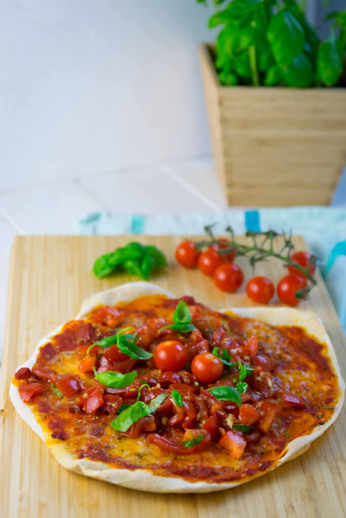 Unglaublich lecker - Pizza Bruschetta ganz einfach selber machen