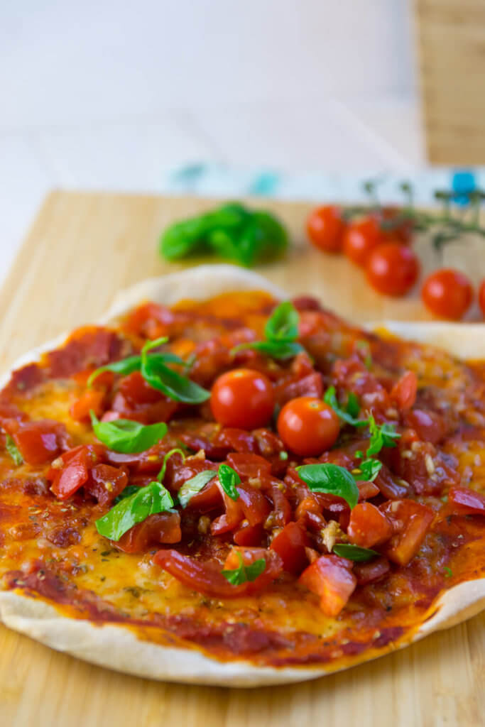 Pizza Buschetta