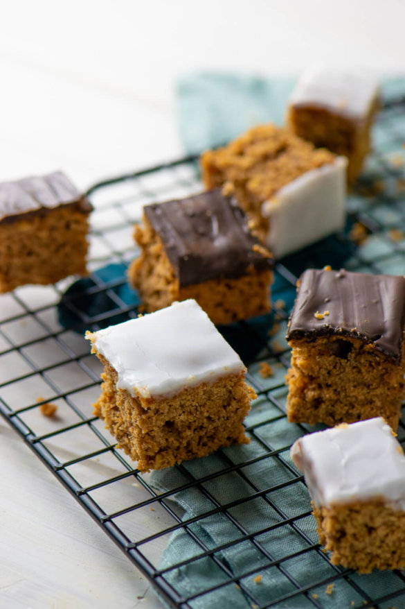 Saftige Honig Lebkuchen Würfel - Super Lecker, Aber Mega Einfach Zu Backen