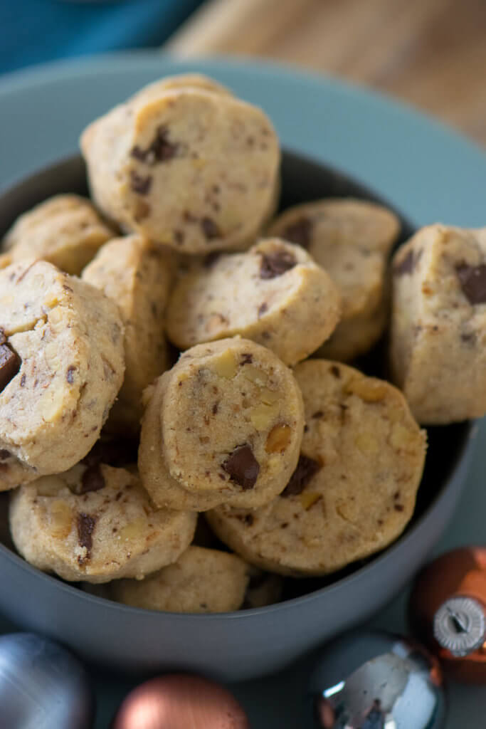 Super leckere Plätzchen für Weihnachten - Leckere Weihnachtskekse - Schokoladen Walnuss Taler