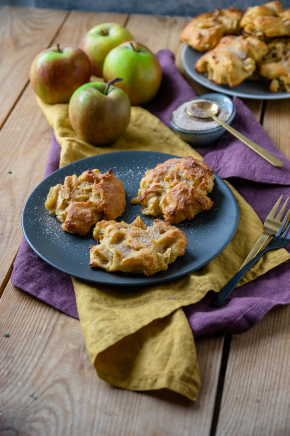 Saftige Apfel Zimt Taler - meine liebsten Apfelküchlein - Einfach Malene