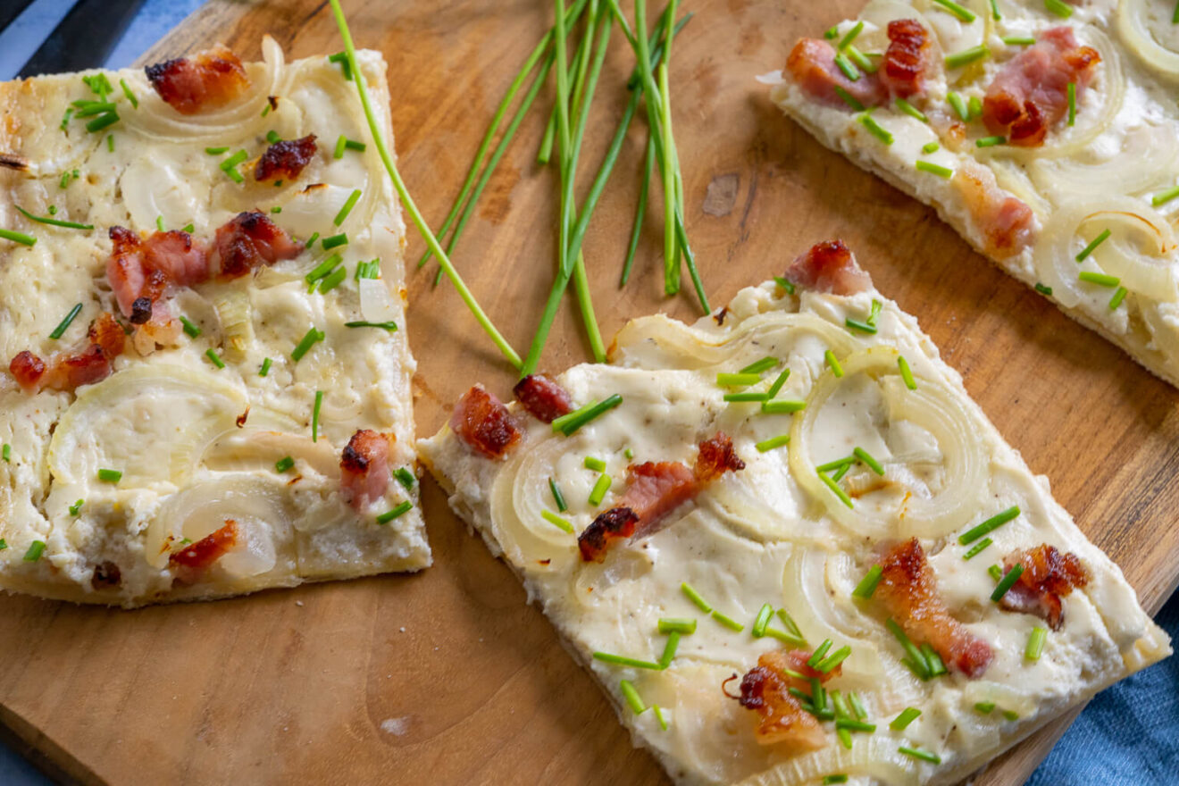 Schneller Elsässer Flammkuchen für deine Feierabendküche - Einfach Malene