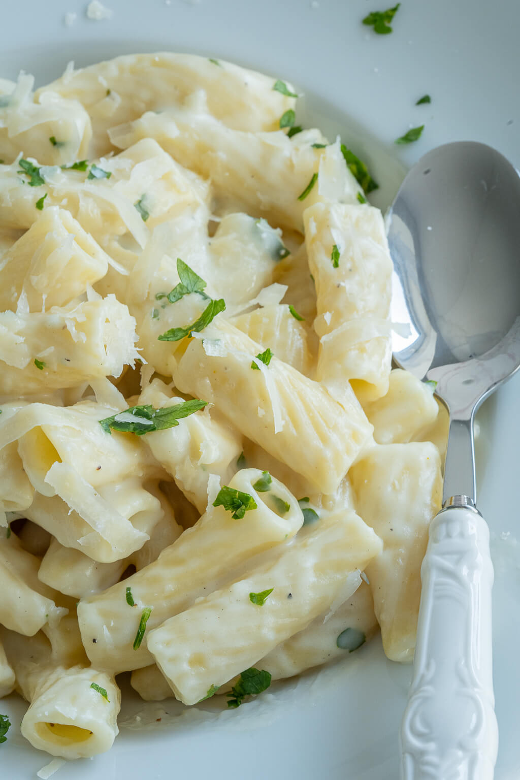 20 Minuten Knoblauch Pasta - Cremig, Sättigend Und Mega Lecker ...