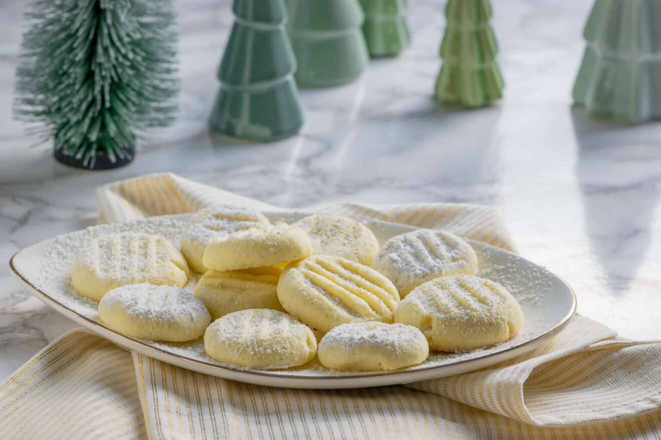 Zarte Schneeflöckchen Plätzchen mit Vanille Einfach Malene