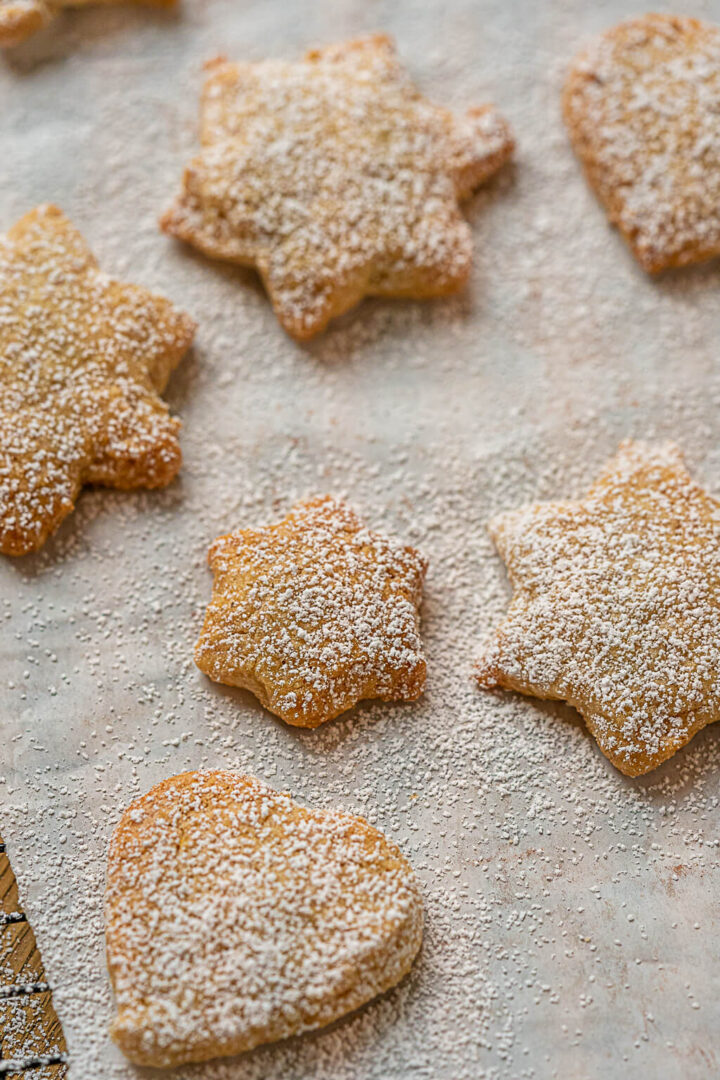 Marzipan-Walnuss-Plätzchen zum Ausstechen - Einfach Malene