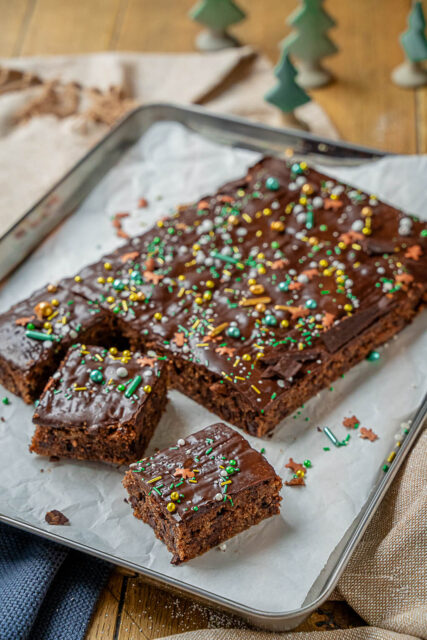 Schoko Lebkuchen vom Blech - weich, saftig und mega lecker - Einfach Malene