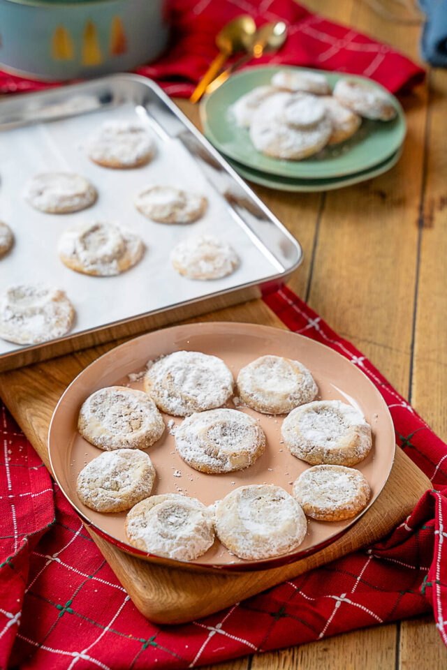 Vanille Plätzchen mit Mandeln - einfaches Rezept von der Rolle ...