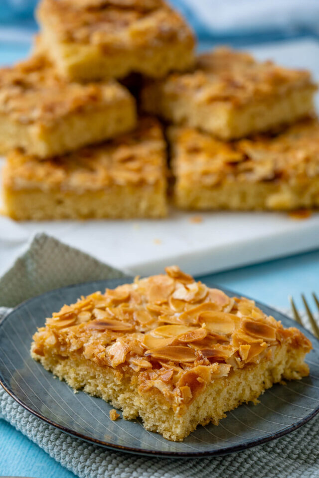 Saftiger Butterkuchen - einfacher Klassiker nach Familienrezept ...