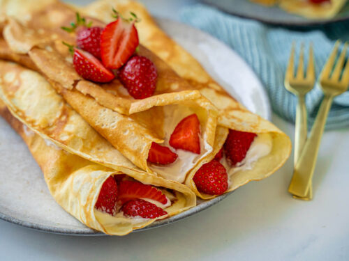 Mega leckere Crêpes mit Quarkcreme und Erdbeeren - Einfach Malene