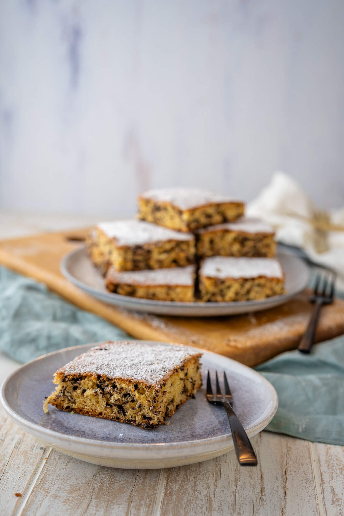 Fluffiger Ameisenkuchen vom Blech - schnell &amp; einfach - Einfach Malene