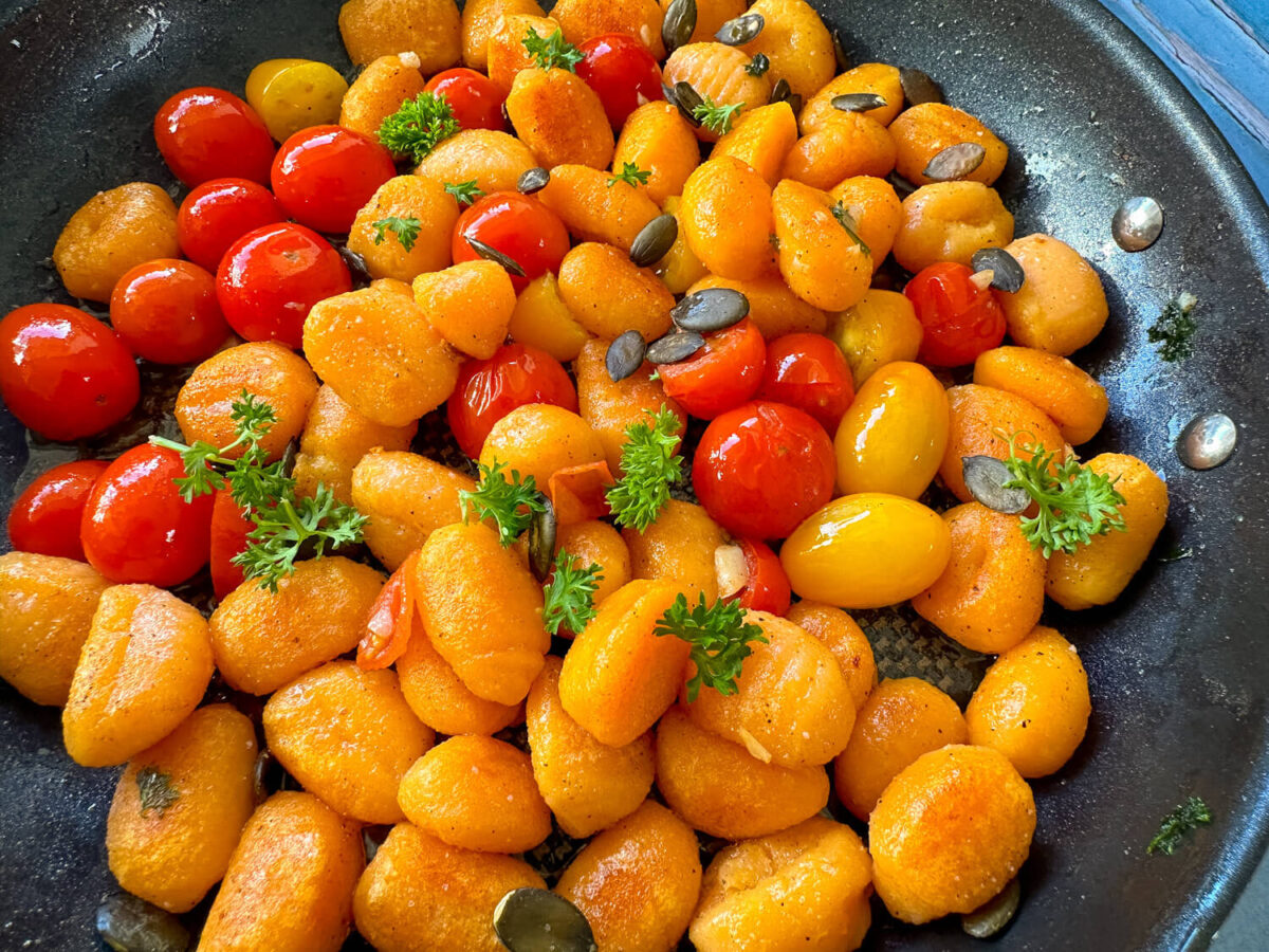 Schnelles Rezept für eine leckere Süßkartoffel Gnocchi Pfanne