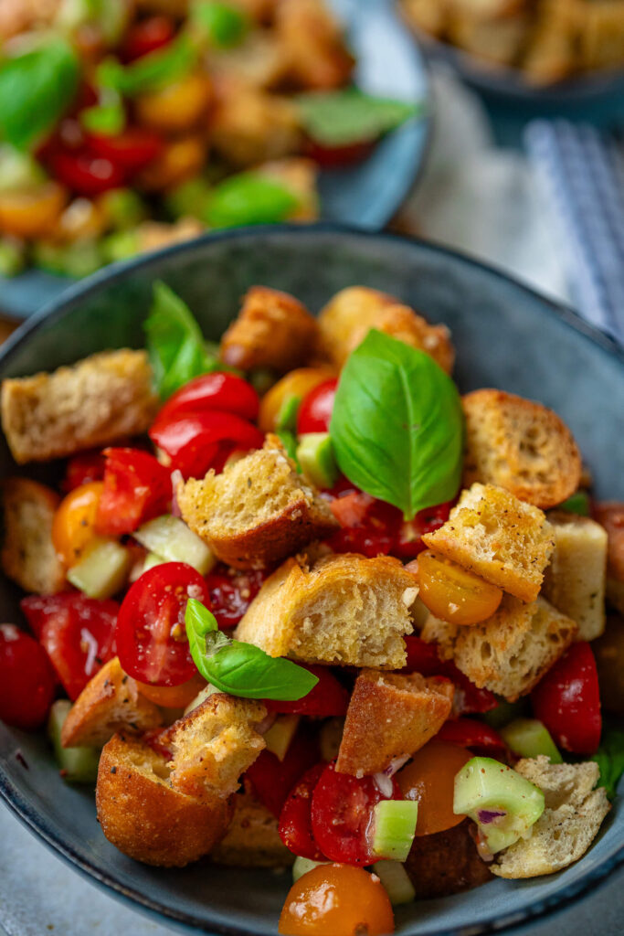 Einfaches Rezept für Brotsalat aus der Toskana