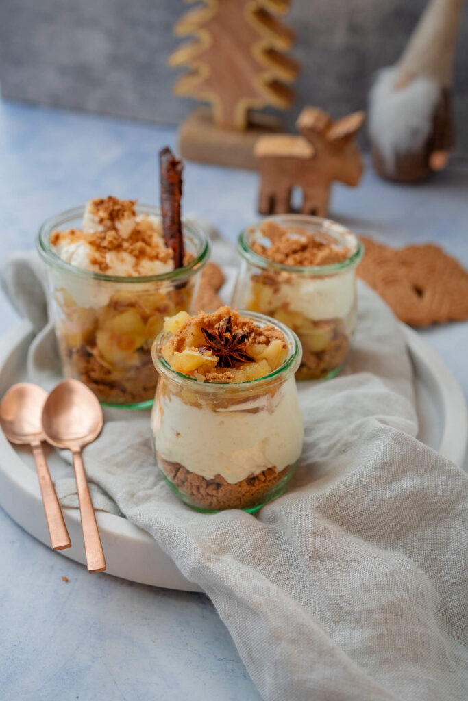 Weihnachtliches Dessert im Glas - Bratapfel Tiramisu