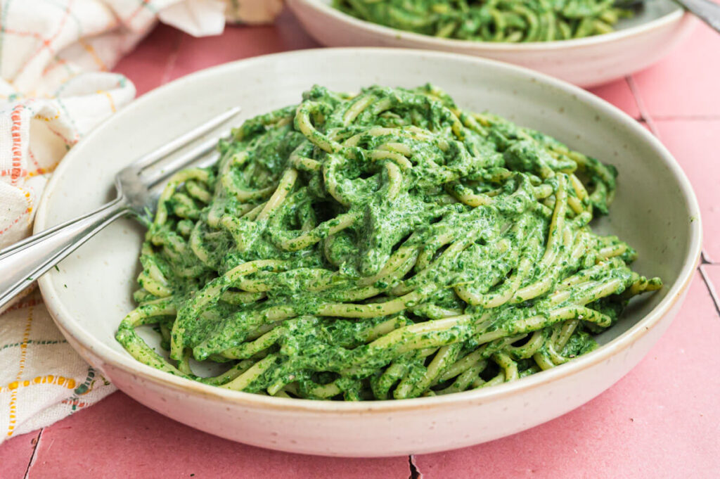 Spaghetti in Rahmspinat - veganes Rezept