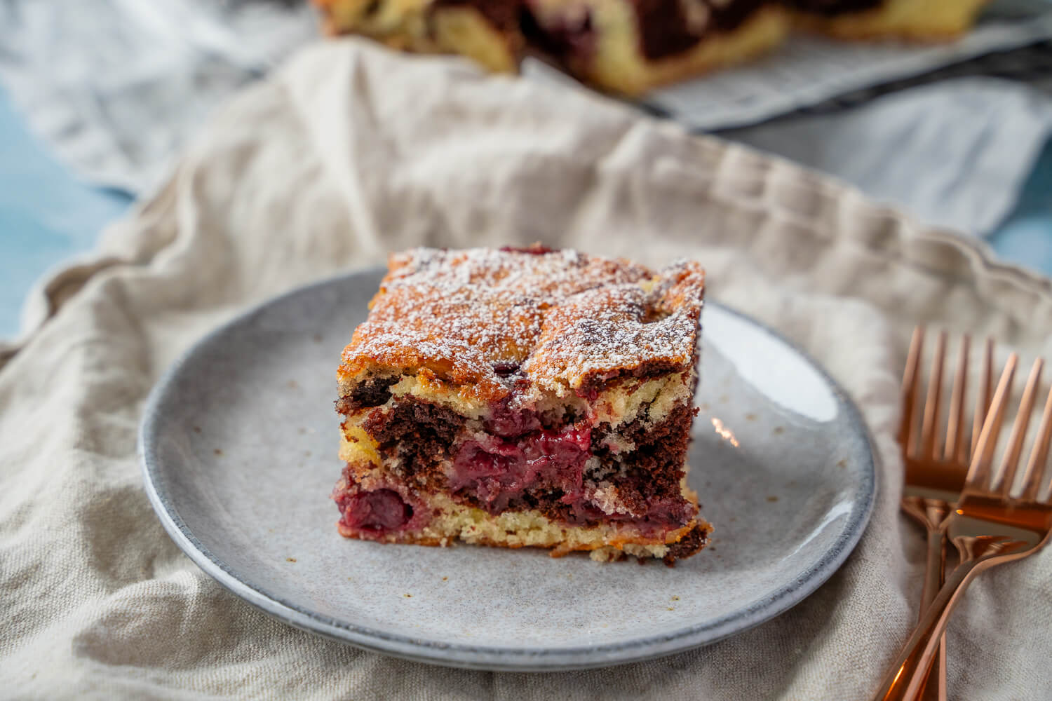 Marmorkuchen mit Kirschen backen